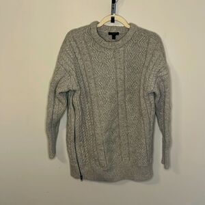 J Crew Oversized Cable Knit Gray Sweater Side Zipper on R Side 100% Wool Large